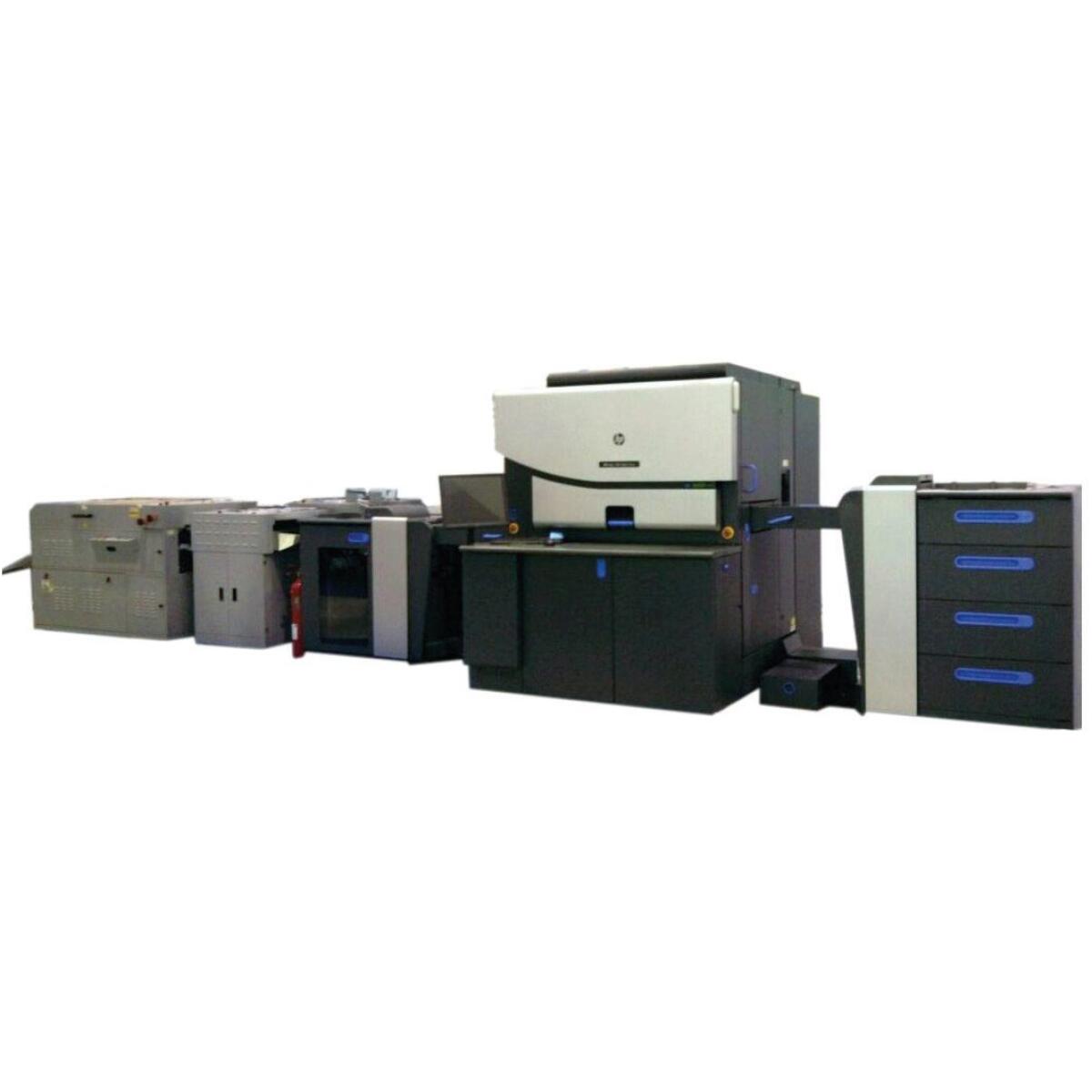 Lakierowanie UV w linii z cyfrową maszyną drukującą